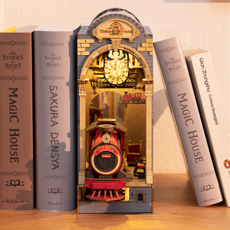 DIY Book Nook